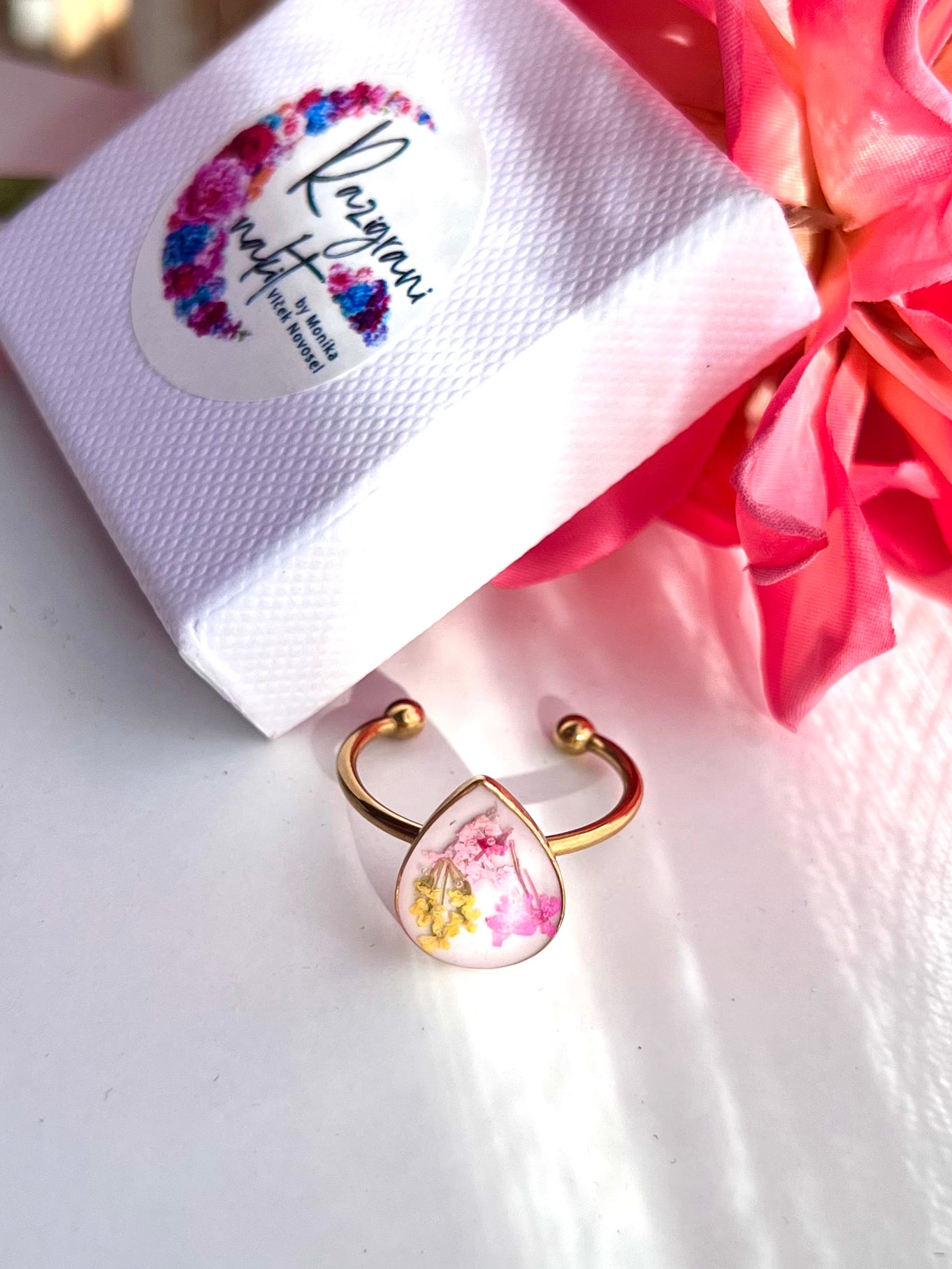 Ring 03